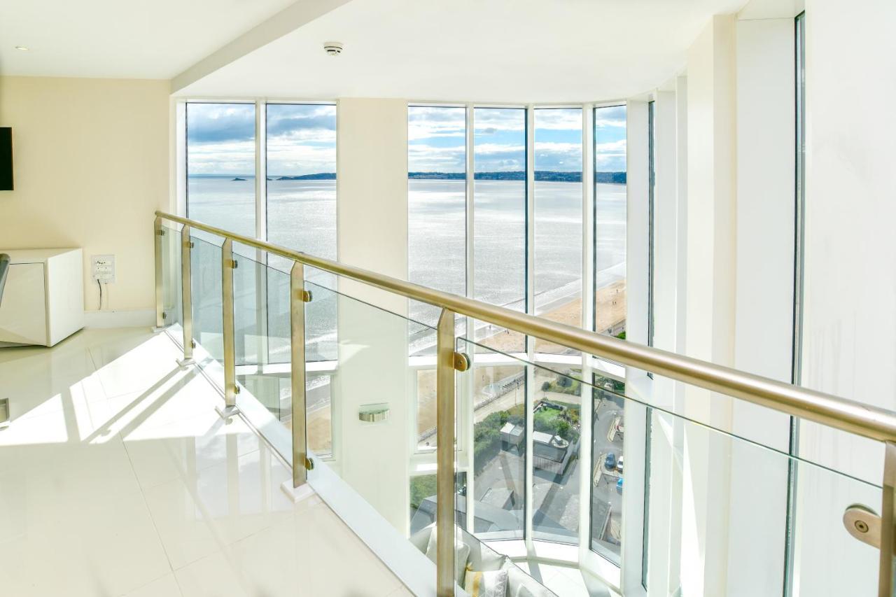 Just Stay Wales - Meridian Quay Penthouses สวอนซี ภายนอก รูปภาพ