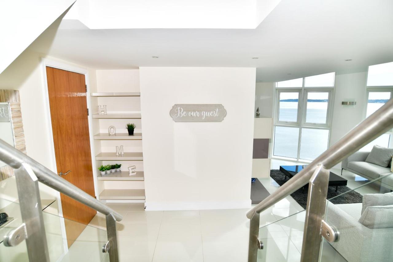 Just Stay Wales - Meridian Quay Penthouses สวอนซี ภายนอก รูปภาพ